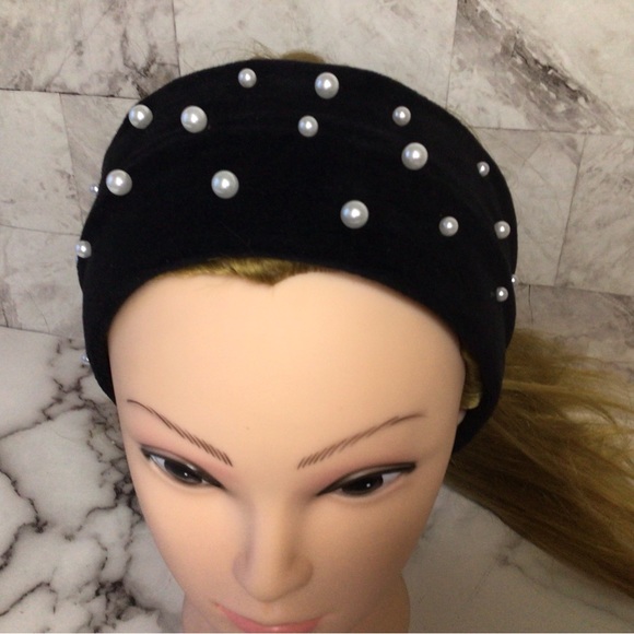 Pearl studded headband, black faux suede and white Pearl turban headband - Picture 6 of 8